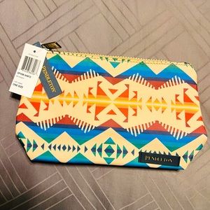 Pendleton Nylon Makeup bag NWT
